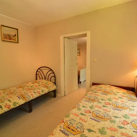 Holiday home Peaceful Retreat In Ferrieres